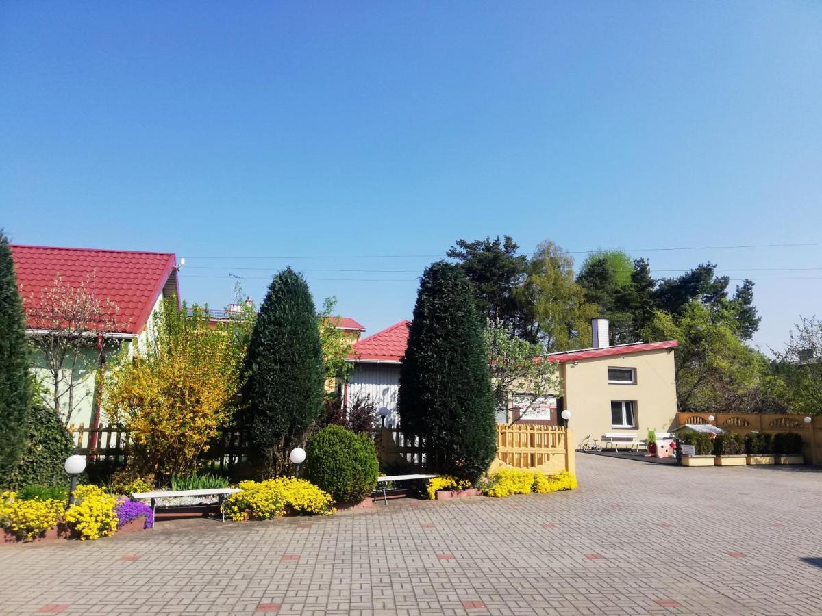Bełchatów Noclegi I Restauracja Gracja מראה חיצוני תמונה