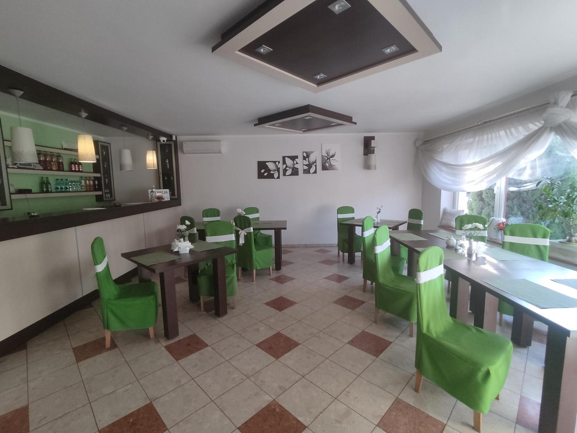 Bełchatów Noclegi I Restauracja Gracja מראה חיצוני תמונה