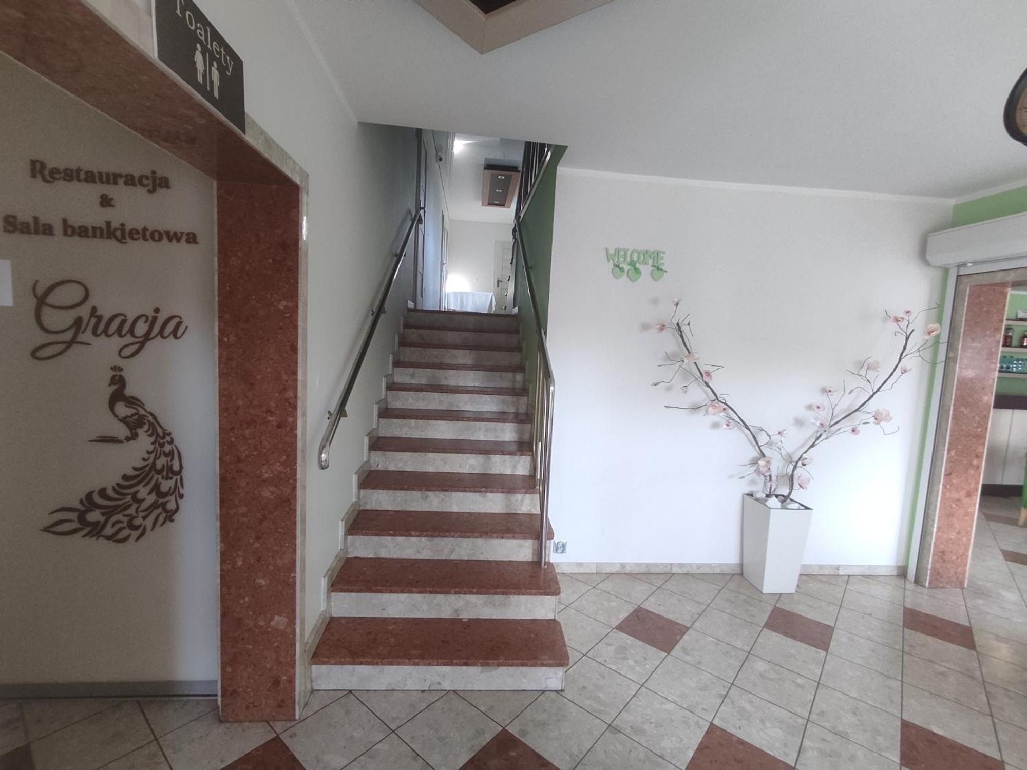 Bełchatów Noclegi I Restauracja Gracja מראה חיצוני תמונה